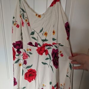 White flower print sundress